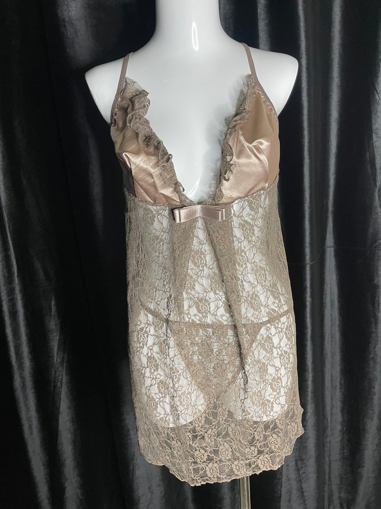 Sexy Turkish Lace V-Cut Bodysuit
